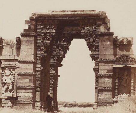 Indian monuments that time forgot - 19th Century Photography